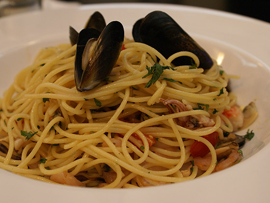 Poza Brio Restaurant