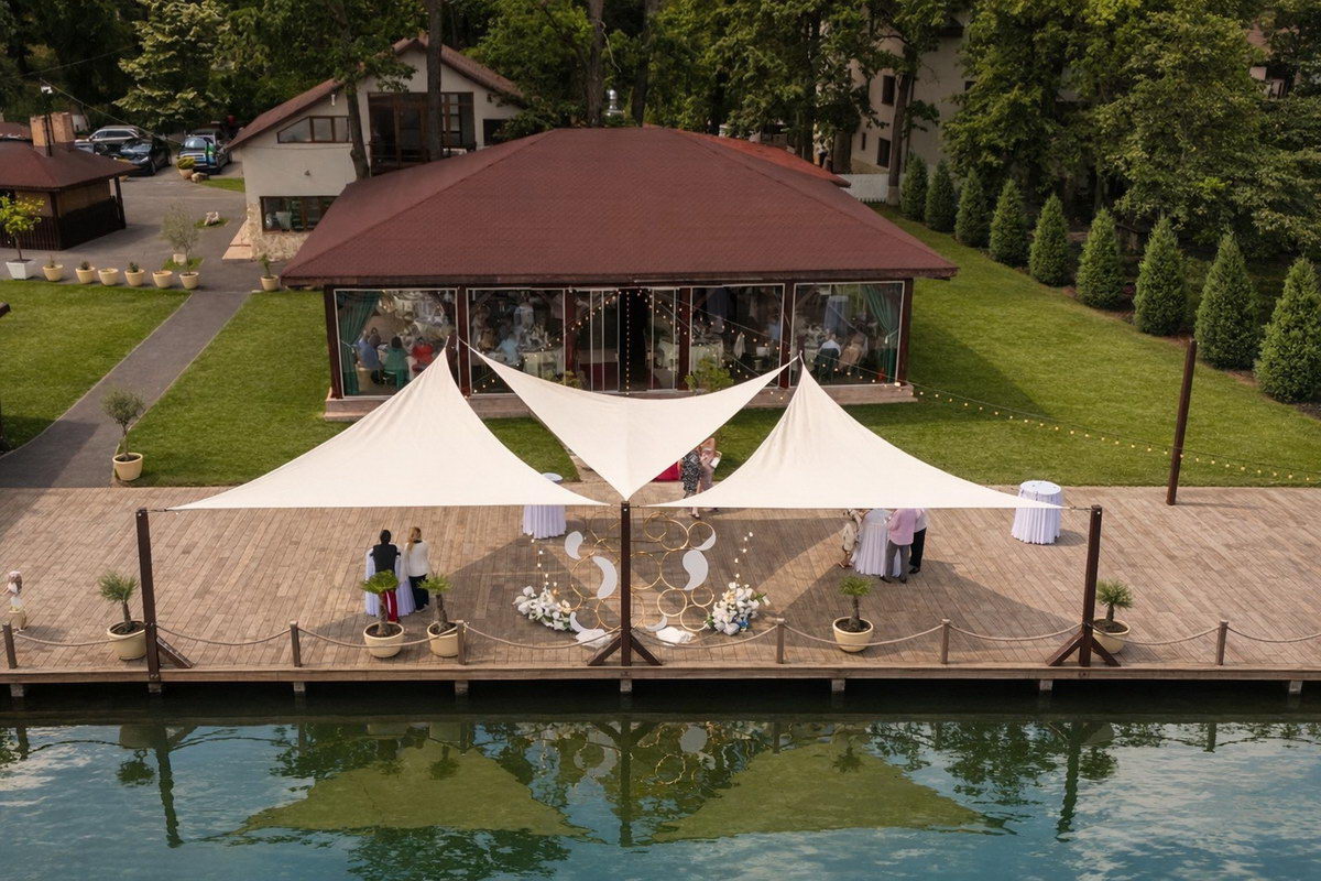 Foto Garuda Lakeside Barn - localuri bucuresti