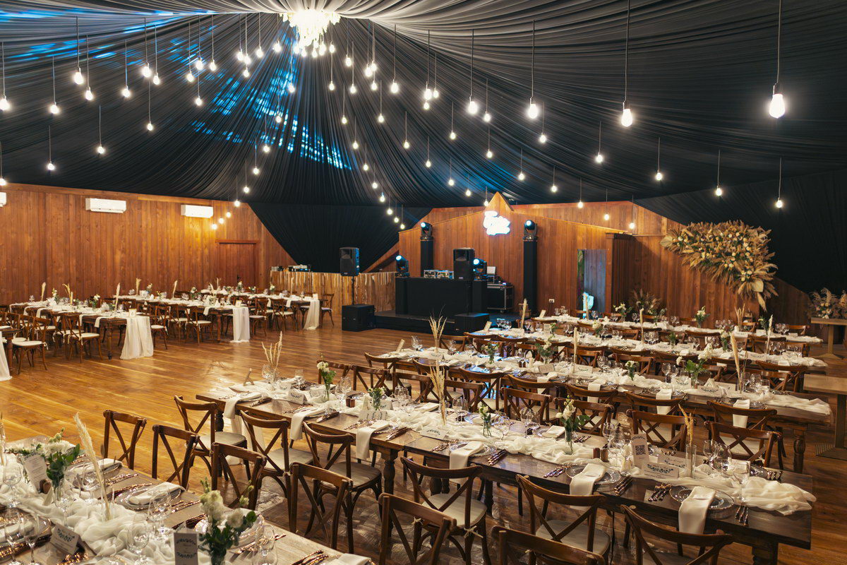 Foto Epic by the Lake - locatii nunta botez bucuresti