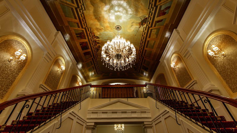 Foto Crown Cismigiu - localuri bucuresti